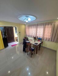 Blk 327 Jurong East Street 31 (Jurong East), HDB Executive #514779161